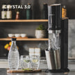 Machine à gazéifier Crystal 3.0 avec cylindre de CO2 Quick-Connect | avec 2 bouteilles en verre Crystal de 0,8 l | Couleur : titane