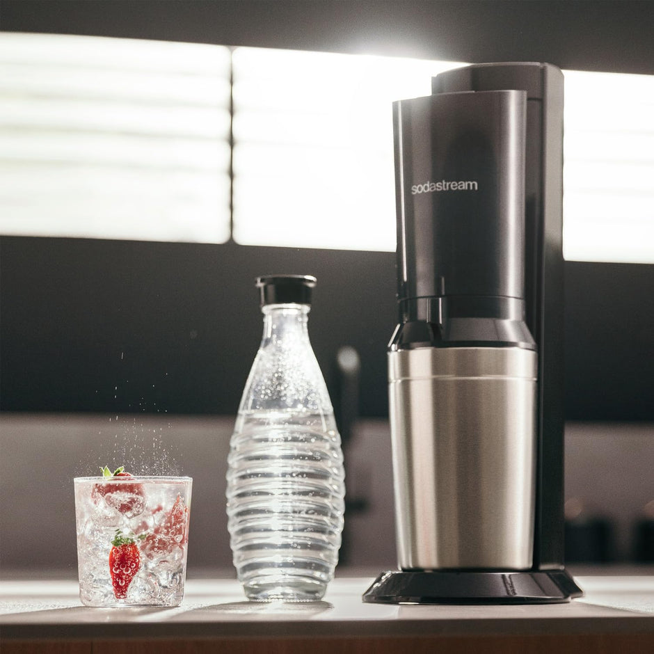 Machine à gazéifier Crystal 3.0 avec cylindre de CO2 Quick-Connect | avec 2 bouteilles en verre Crystal de 0,8 l | Couleur : titane